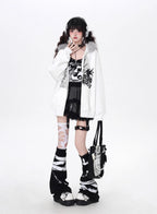 Mixing retro aesthetics with modern functionality, this hoodie features a removable faux fur-lined hood for versatile styling. The oversized cut and neutral grey-white palette offer effortless urban vibes, while brushed fleece interior ensures cozy warmth. Ideal for expressing low-key, laid-back street style with a nostalgic twist.