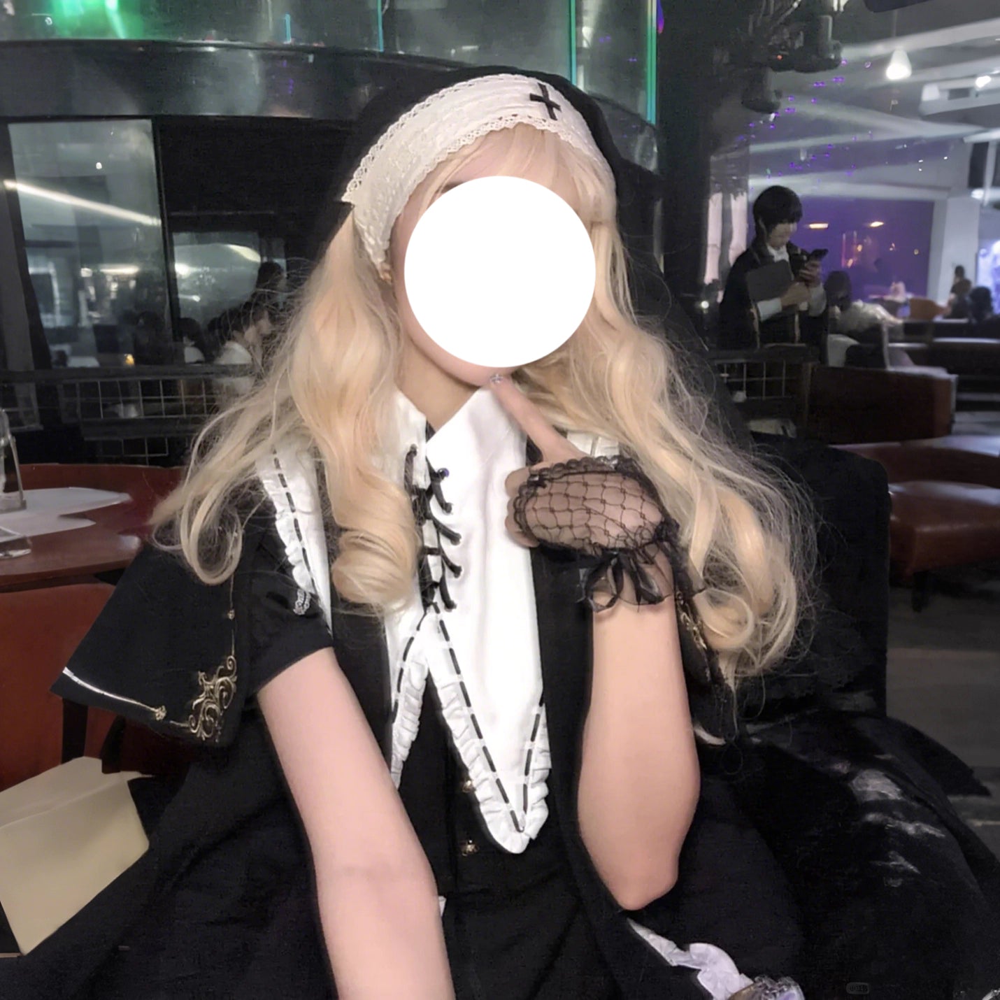 Design Concept:
This Gothic Lolita nun-style hair accessory is available in Beige with Black Veil and White with Black Veil, combining elegance with a punk-inspired edge. The elastic band ensures a secure and comfortable fit, while the soft, lightweight fabric allows the veil to drape naturally. Perfectly suited for Halloween, cosplay, themed gatherings, or daily Lolita styling, it adds a dramatic yet refined touch to any outfit.