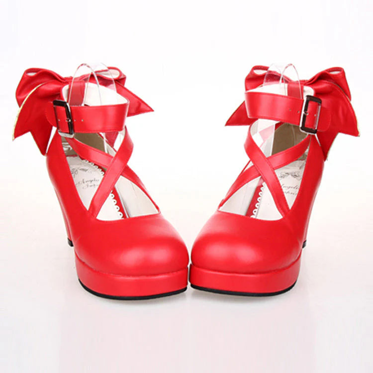 "Dreamy Confectionery"&nbsp;— Inspired by the simplicity and charm of classic French patisserie, these heels blend playful sweetness with timeless Lolita elegance. The minimalist solid color design emphasizes versatility, while the oversized bow detail adds a whimsical touch, evoking the joy of unwrapping a delicate candy.