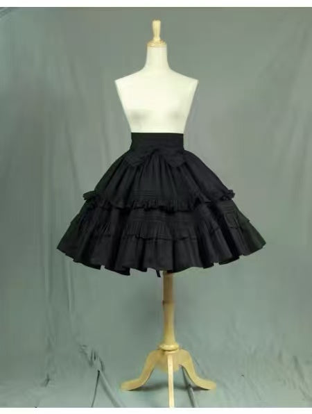 Design Concept:
This Classic Lolita skirt in elegant black cotton draws inspiration from vintage palace fashion. With its refined design and graceful silhouette, it combines timeless sophistication with daily wearability, making it perfect for both tea parties and everyday Lolita styling.