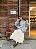 Design Concept:
This Lolita blouse in red features delicate lace detailing and a ruffled hem, creating a festive and whimsical aesthetic perfect for autumn and winter. The soft, breathable fabric ensures comfort while maintaining a structured, elegant look. Its playful yet refined design makes it ideal for daily wear, Christmas celebrations, tea parties, or casual Lolita gatherings.