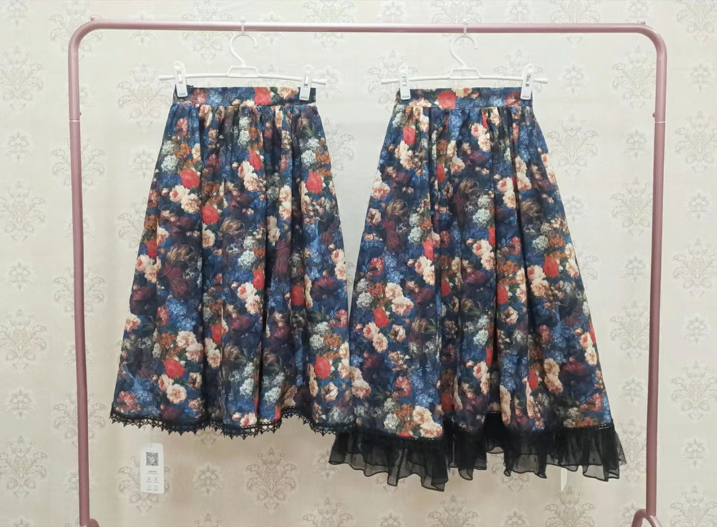 Step into a timeless masterpiece with the Rose Manor skirt, where oil painting-inspired roses bloom across luxurious fabric. This classic Lolita design merges artistic elegance with structured sophistication, featuring a high-waist A-line silhouette that flatters every figure. Handcrafted with meticulous attention to detail, the skirt offers customizable options for a personalized touch. Perfect for garden parties, formal events, or romantic outings, it embodies the grace of a bygone era while celebrating m