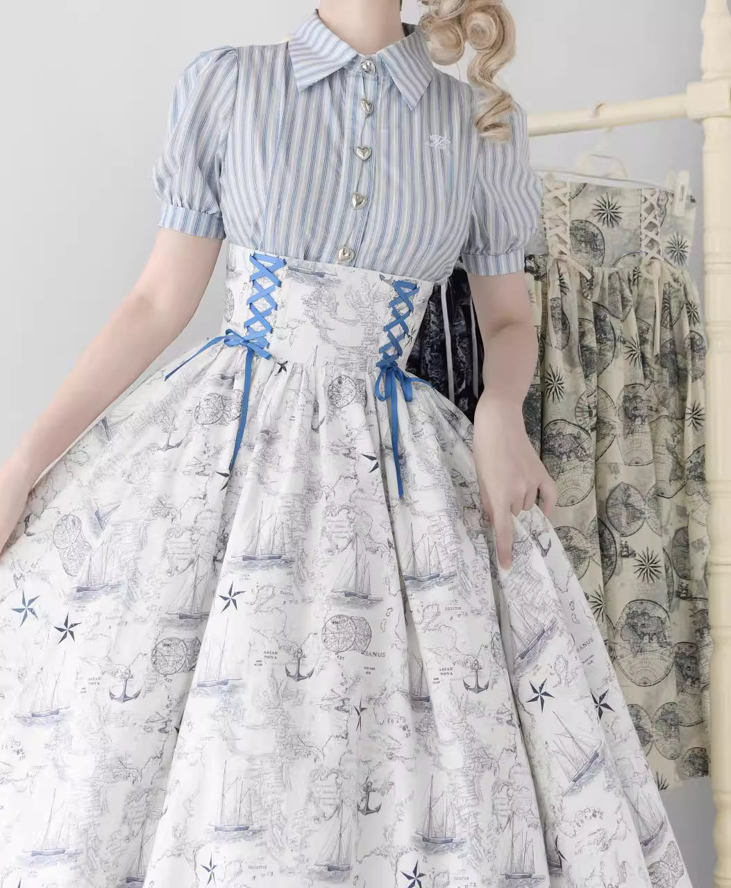 Design Concept:
This Lolita skirt in white features a charming nautical sailboat print and a high-waist puffed silhouette, showcasing a blend of vintage elegance and playful Lolita style. The generous skirt flare creates a graceful, voluminous look, perfect for daily wear, tea parties, or casual Lolita gatherings. Crafted from soft, breathable fabric, it offers comfort while maintaining a structured, eye-catching silhouette.