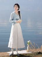 The Lazy Days Cake Skirt is designed to embody effortless elegance and comfort. Its namesake A-line silhouette, flaring gently from the hips, recalls the soft, delightful layers of a cake. Crafted from a premium, flowy fabric, it offers beautiful movement. The elevated midi length and versatile design are intentionally created to flatter the petite frame, providing a timeless piece that seamlessly transitions from a casual day out to a more polished autumn ensemble.