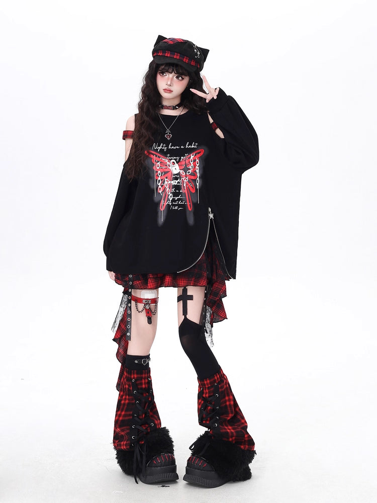 Mixing Victorian dark romance with cozy texture, these leg warmers feature lace-up details, soft plaid patterning, and a fuzzy knit finish. The rich red hue adds dramatic warmth, perfect for layering over boots or bare legs. Edgy, luxurious, and ideal for alt-fashion enthusiasts.