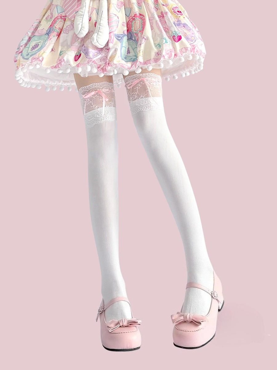 Design Concept:
These stockings showcase sophisticated craftsmanship with&nbsp;premium pure cotton construction&nbsp;and reinforced stitching along the lace detailing, ensuring a secure yet comfortable fit that maintains its perfect position throughout the day. The gentle elastic band provides optimal comfort without constriction, making them ideal for extended wear. With a&nbsp;versatile tube length of approximately 50cm, they offer flattering coverage for various styling preferences. Available in three d