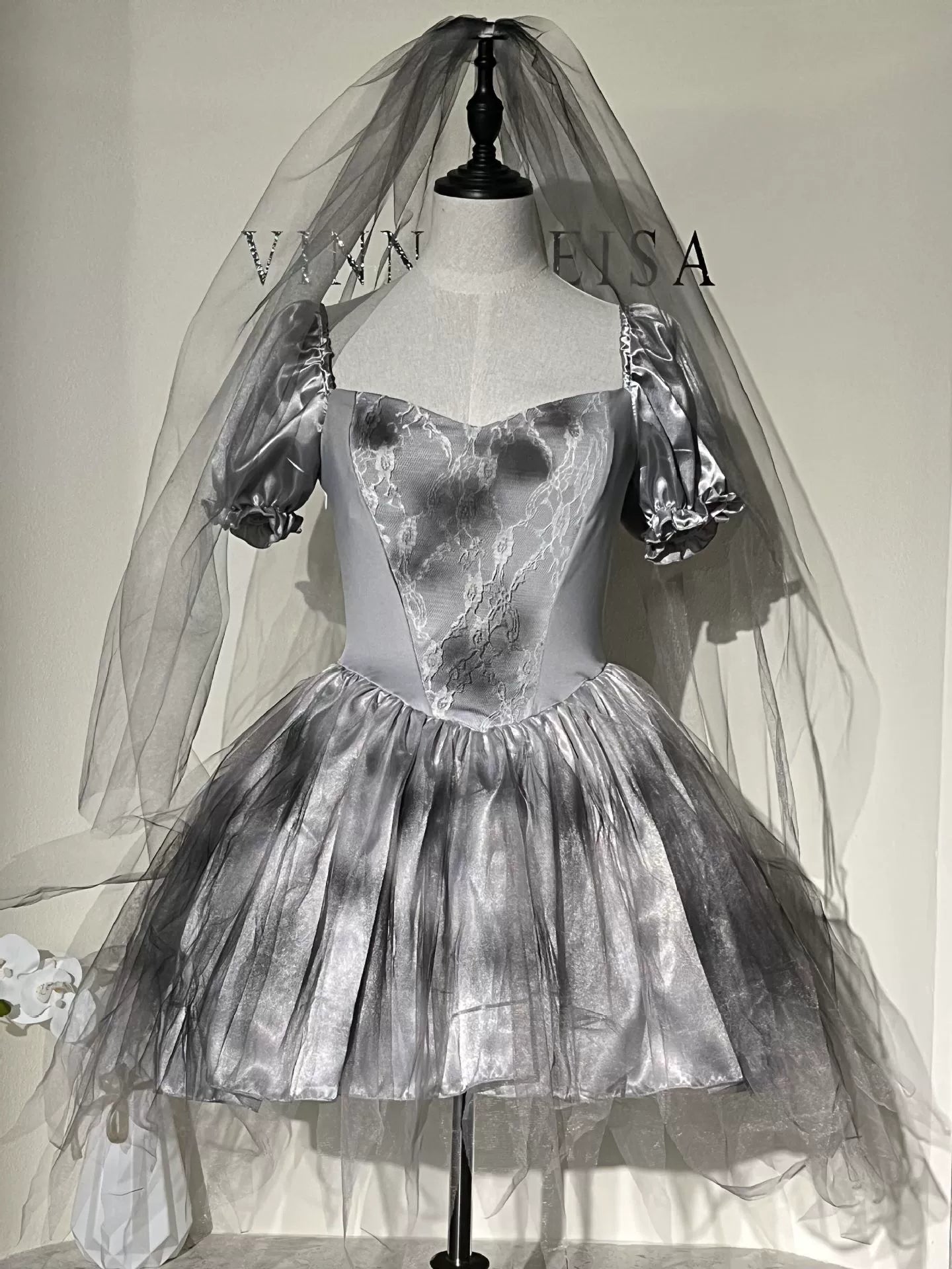 Gothic Lolita Halloween Ghost Bride Costume for Women Zombie Vampire Scary Cosplay Dress
