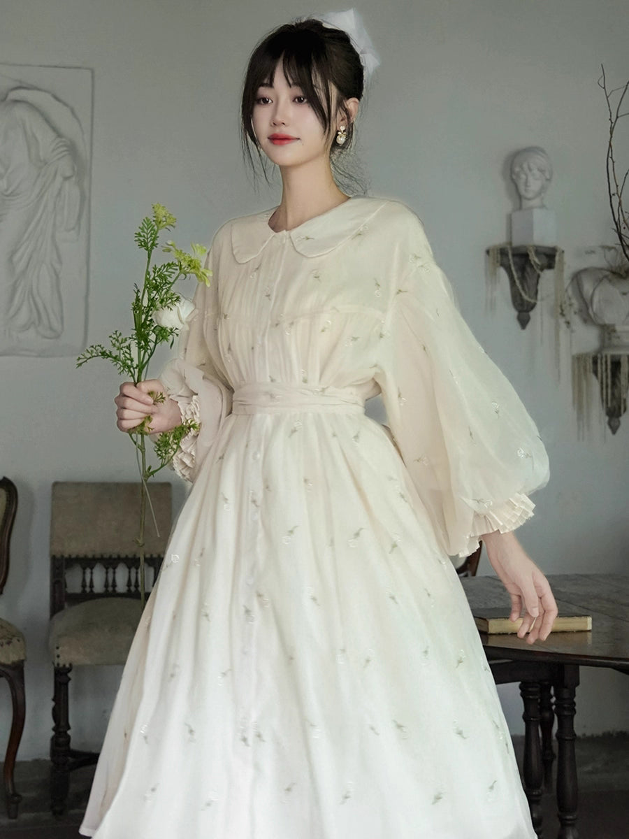 Design Concept:
This Classic Lolita dress in pristine white combines vintage elegance with playful charm. Featuring intricate embroidery on the bodice, delicate lantern sleeves, and a ribbon tie at the waist, the dress creates a refined yet whimsical silhouette. The puffed doll-style skirt adds volume and movement, making it perfect for daily wear, tea parties, or casual Lolita gatherings.