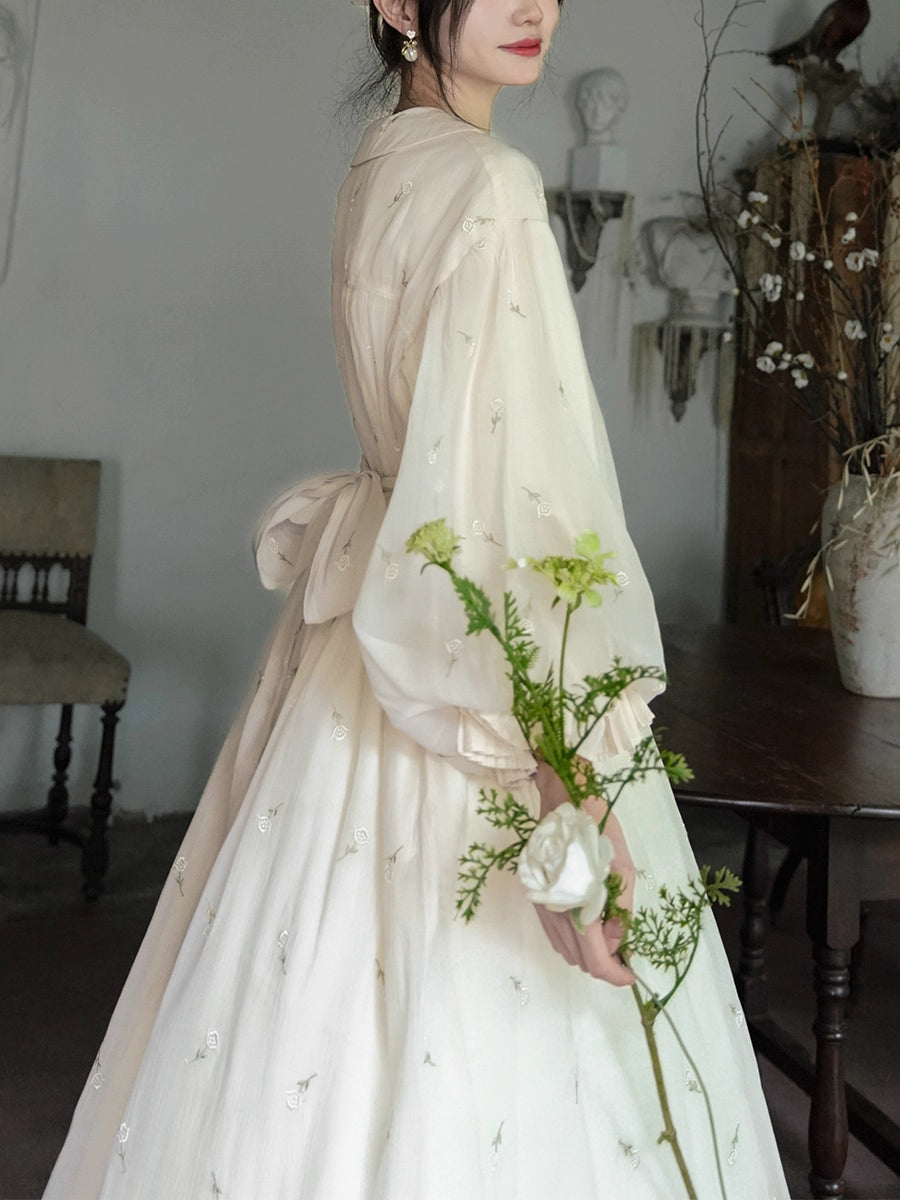 Design Concept:
This Classic Lolita dress in pristine white combines vintage elegance with playful charm. Featuring intricate embroidery on the bodice, delicate lantern sleeves, and a ribbon tie at the waist, the dress creates a refined yet whimsical silhouette. The puffed doll-style skirt adds volume and movement, making it perfect for daily wear, tea parties, or casual Lolita gatherings.