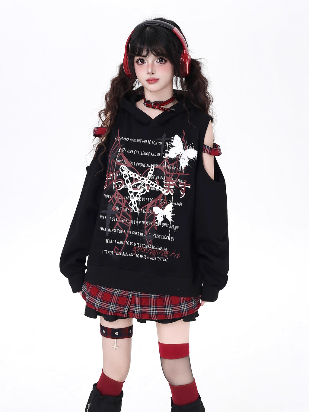 Design Concept:

This Lolita-inspired hoodie combines playful charm with casual comfort. Crafted in black and white, the design features an off-shoulder neckline and a patchwork plaid two-layer hem, giving the sweatshirt a layered, visually appealing look. Its loose fit ensures comfort for daily wear, while the subtle Sweet Cool aesthetic adds a touch of youthful elegance. Perfect for autumn outings, casual streetwear, or cozy indoor occasions, this piece pairs effortlessly with skirts, jeans, or layered ou