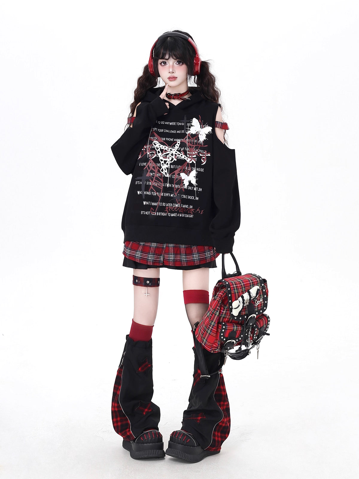Design Concept:

This Lolita-inspired hoodie combines playful charm with casual comfort. Crafted in black and white, the design features an off-shoulder neckline and a patchwork plaid two-layer hem, giving the sweatshirt a layered, visually appealing look. Its loose fit ensures comfort for daily wear, while the subtle Sweet Cool aesthetic adds a touch of youthful elegance. Perfect for autumn outings, casual streetwear, or cozy indoor occasions, this piece pairs effortlessly with skirts, jeans, or layered ou