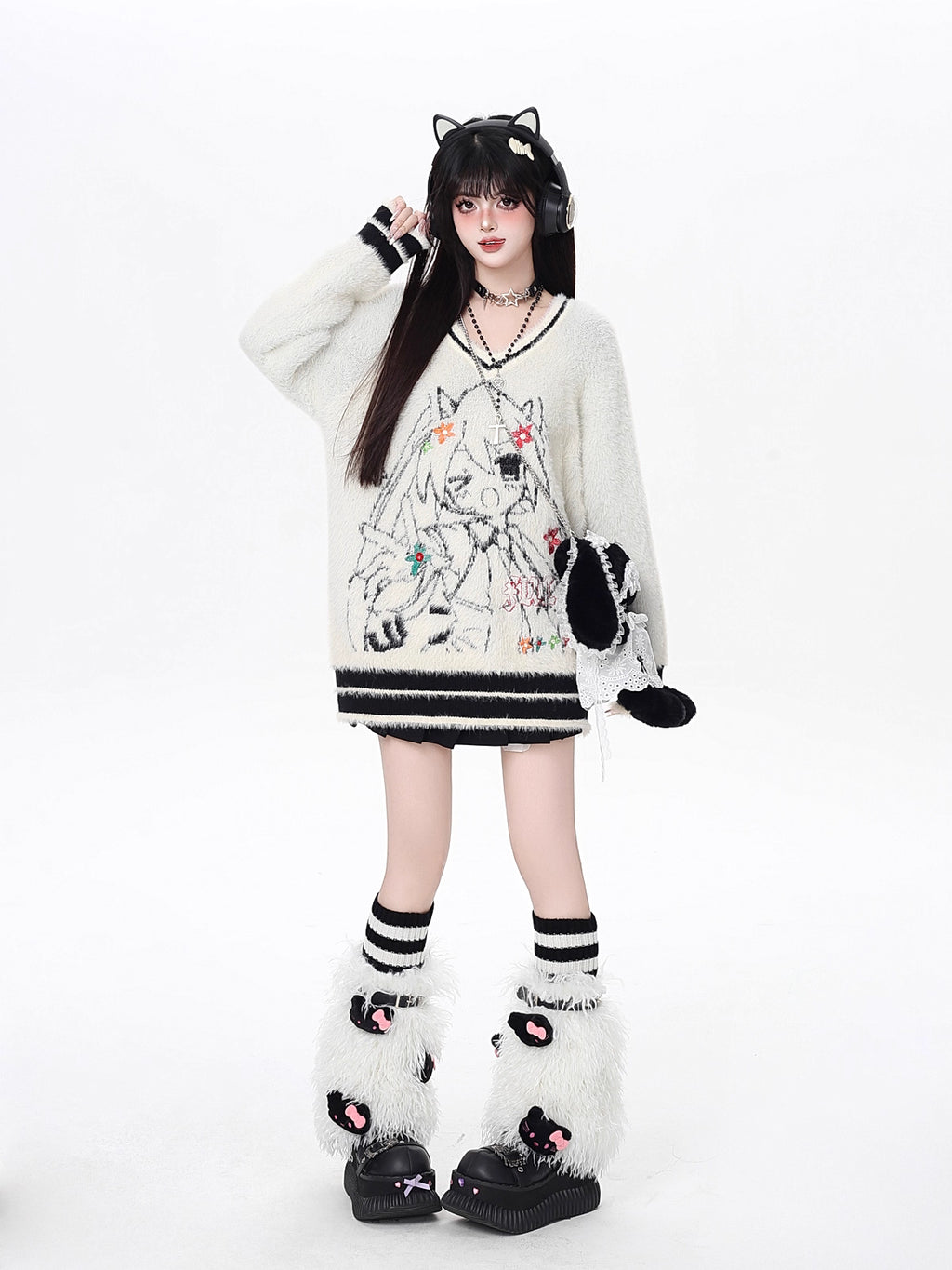 Design Concept:

This Lolita Blouses Apricot Soft Mink V-Neck Loose Fit Sweet Pullover Knit Sweater is crafted for a cozy and charming autumn look. Made from soft, plush mink-inspired yarn, the sweater feels gentle against the skin while offering a relaxed, comfortable fit. The V-neck design adds a subtle elegance, perfect for layering or wearing alone, and the loose silhouette allows for easy movement and casual styling. Ideal for daily wear or casual outings, this sweet pullover captures a delicate, youth