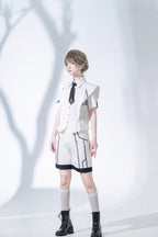 Design Concept:

These Ouji Fashion Lolita shorts in black and white feature a sleek, boyish design with a high waist for a comfortable and flattering fit. Crafted for both style and ease, the shorts are perfect for daily wear, casual outings, or themed Lolita looks. The versatile two-tone color scheme adds a touch of classic elegance while maintaining a modern, edgy aesthetic. Suitable for both male and female Lolita enthusiasts seeking a refined yet playful outfit staple.