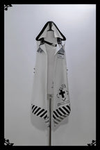 Design Concept:
Step into classic Ouji fashion with this white hooded Lolita cape. Crafted for both style and comfort, the cloak features a flowing silhouette and a versatile hood, perfect for layering over your favorite Lolita or Ouji outfits. Ideal for daily wear, casual outings, or tea parties, this elegant piece adds a refined, princely touch to your ensemble.