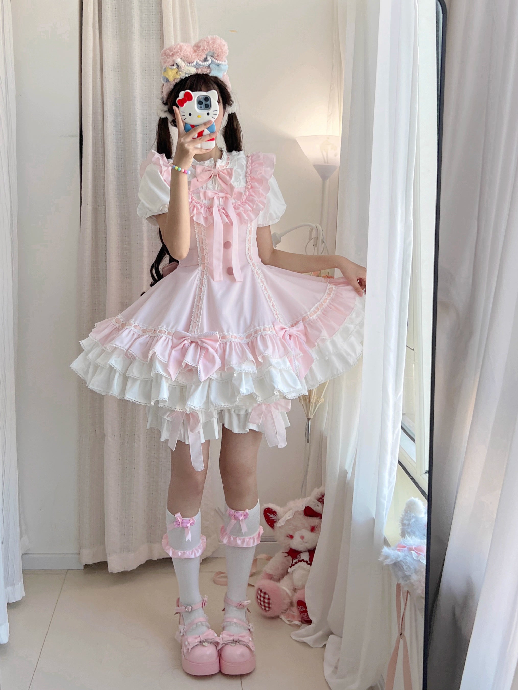 Design Concept:
This Sweet Lolita JSK features a playful doll-like silhouette, available in black, purple, and pink. Crafted for summer wear, the dress combines lightweight fabrics with delicate detailing to create a soft, elegant look. The high-quality stitching and charming design make it perfect for daily wear, casual outings, or tea parties, offering a sweet and youthful Lolita aesthetic.