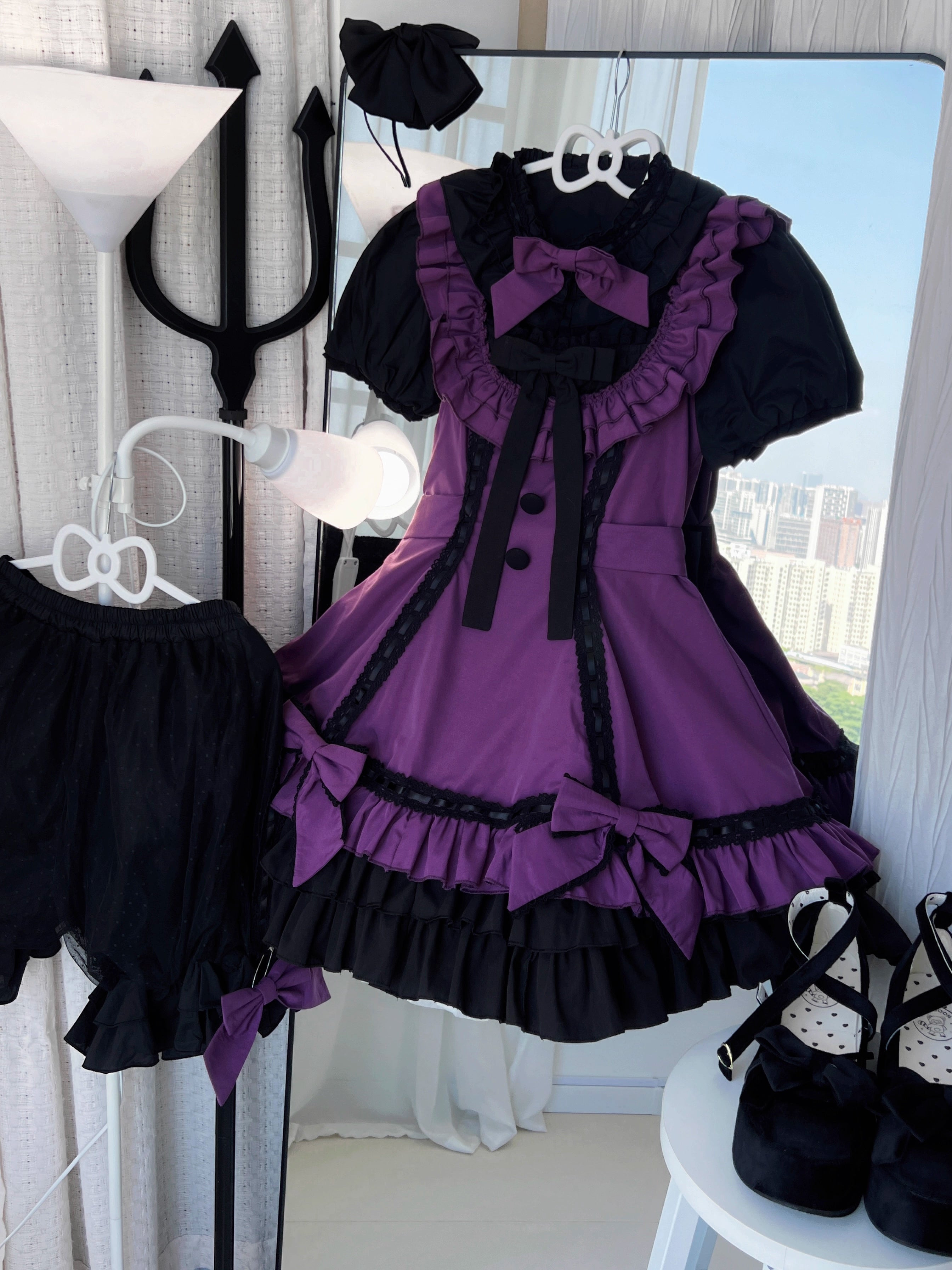Design Concept:
This Sweet Lolita JSK features a playful doll-like silhouette, available in black, purple, and pink. Crafted for summer wear, the dress combines lightweight fabrics with delicate detailing to create a soft, elegant look. The high-quality stitching and charming design make it perfect for daily wear, casual outings, or tea parties, offering a sweet and youthful Lolita aesthetic.