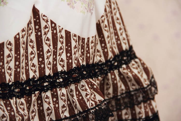 Classic Lolita Brown Striped Rabbit Pleated Skirt Dresses