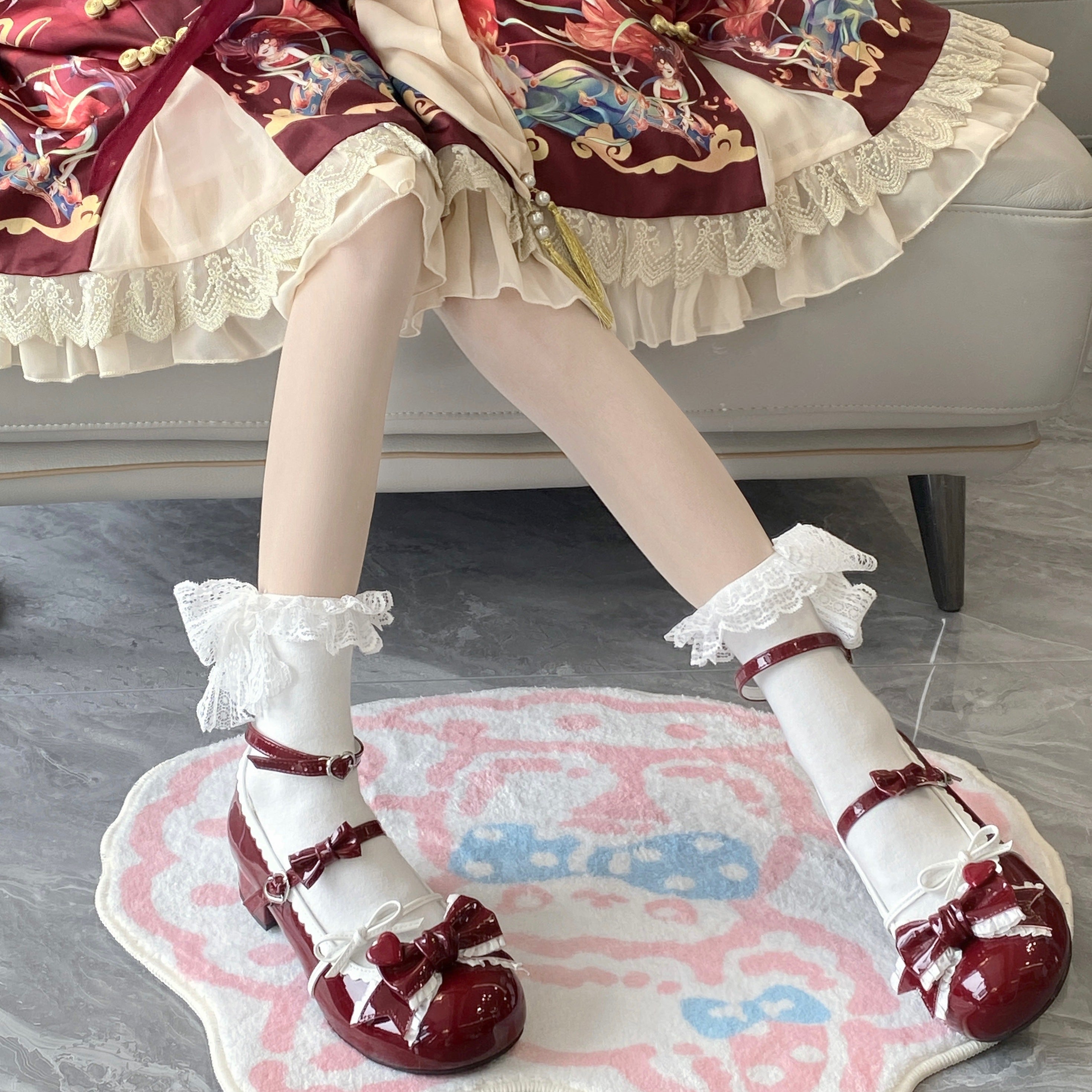 Sweet Lolita Shoes Retro Red Black Glossy Leather Mary Jane with Low Heel Flat Bottom Round Head