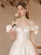 White Satin One Shoulder Wedding Dress Elegant Bridal Ball Gown Princess Dresses