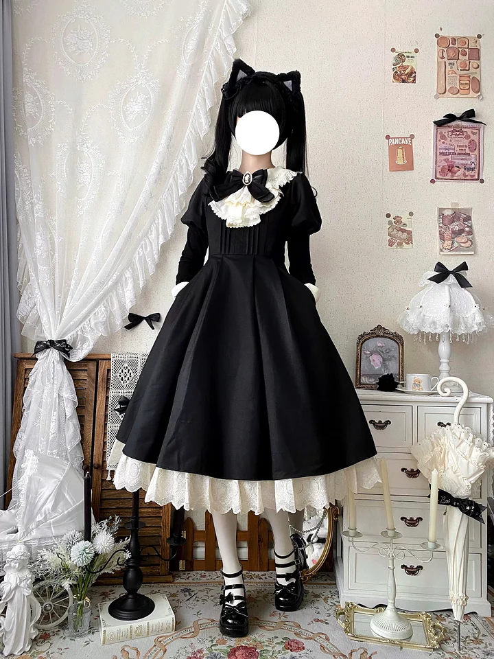 [Pre]Classic Lolita Sweet Black-white with Bowknot Apron Ruffle Lace Hem Long Dress