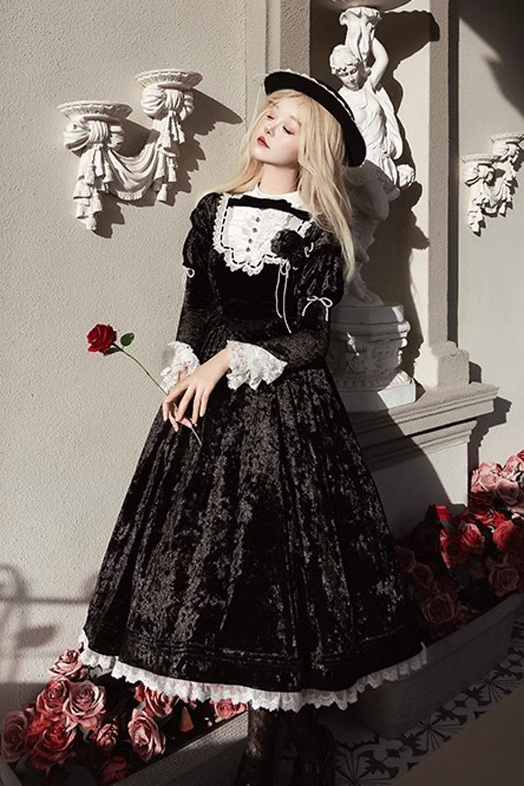 Black Whispering Castle Long Sleeves Ruffle Bowknot Lace Gothic Lolita Dress