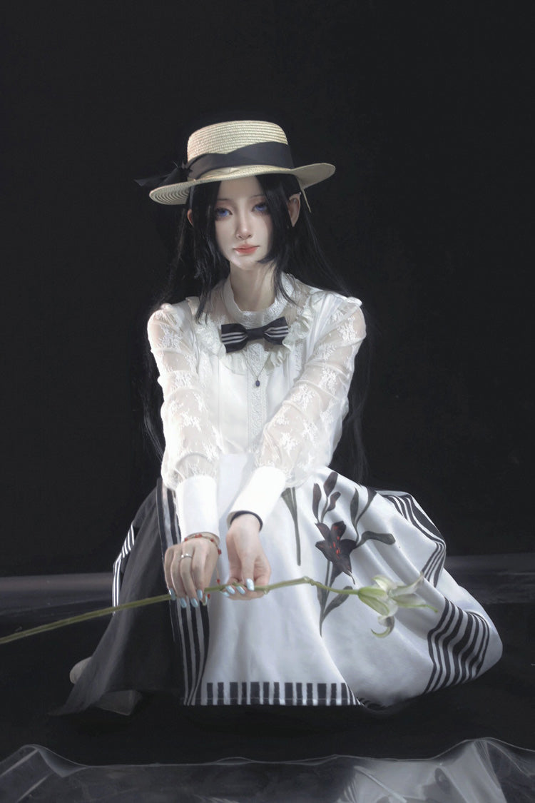 White/Black Lily Printed Ruffled Embroidered Bow Gothic Lolita Skirt