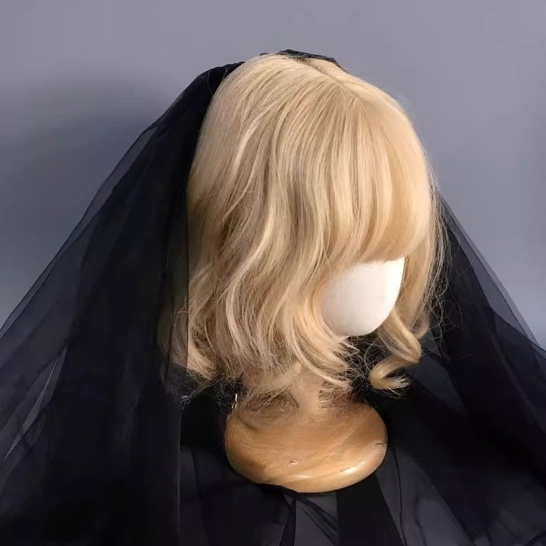 Design Concept：
This Gothic Lolita headband combines elegance and dark charm, featuring a black lace veil attached to a structured headband adorned with intricate black roses. The delicate lace drapes gracefully, creating a mysterious yet refined aesthetic. Perfect for adding a touch of gothic elegance to Halloween looks, cosplay, or themed events.