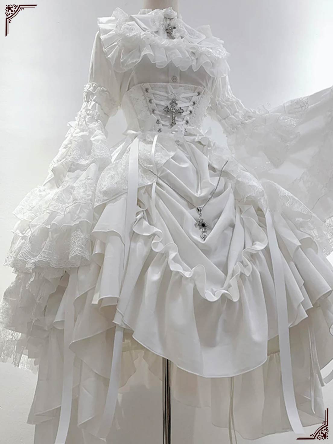 Gothic Lolita Elegant White Dramatic Ruffled Multilayer Cake Gown Dress