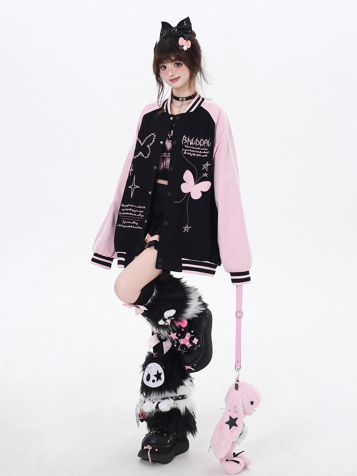Design Concept:
This Lolita-inspired baseball jacket combines a sweet and playful aesthetic with casual comfort. Crafted in black and beige, the jacket features a subtle bow detail that adds a touch of charm to its relaxed silhouette. Perfect for spring outings, casual streetwear, or layering over cute outfits, it balances a sporty look with feminine Lolita flair. Its loose fit ensures comfort and versatility, making it an ideal choice for everyday wear or themed fashion.