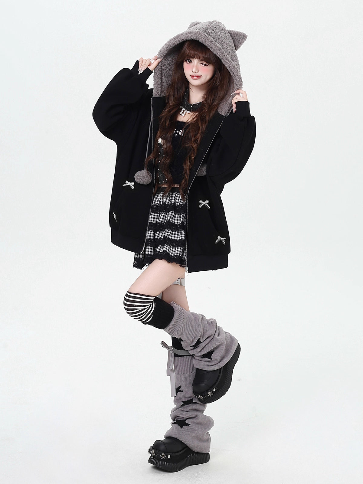 Design Concept:
This Lolita Coats fleece-lined hoodie combines playful charm with cozy warmth, crafted in black and pink with a soft, plush interior perfect for cooler days. The design features cute bunny ear accents and a relaxed loose fit, making it ideal for casual winter streetwear, daily outings, or themed photoshoots. Its sweet and youthful aesthetic pairs effortlessly with skirts, jeans, or layered outfits, offering both comfort and style for Lolita and Y2K fashion enthusiasts.