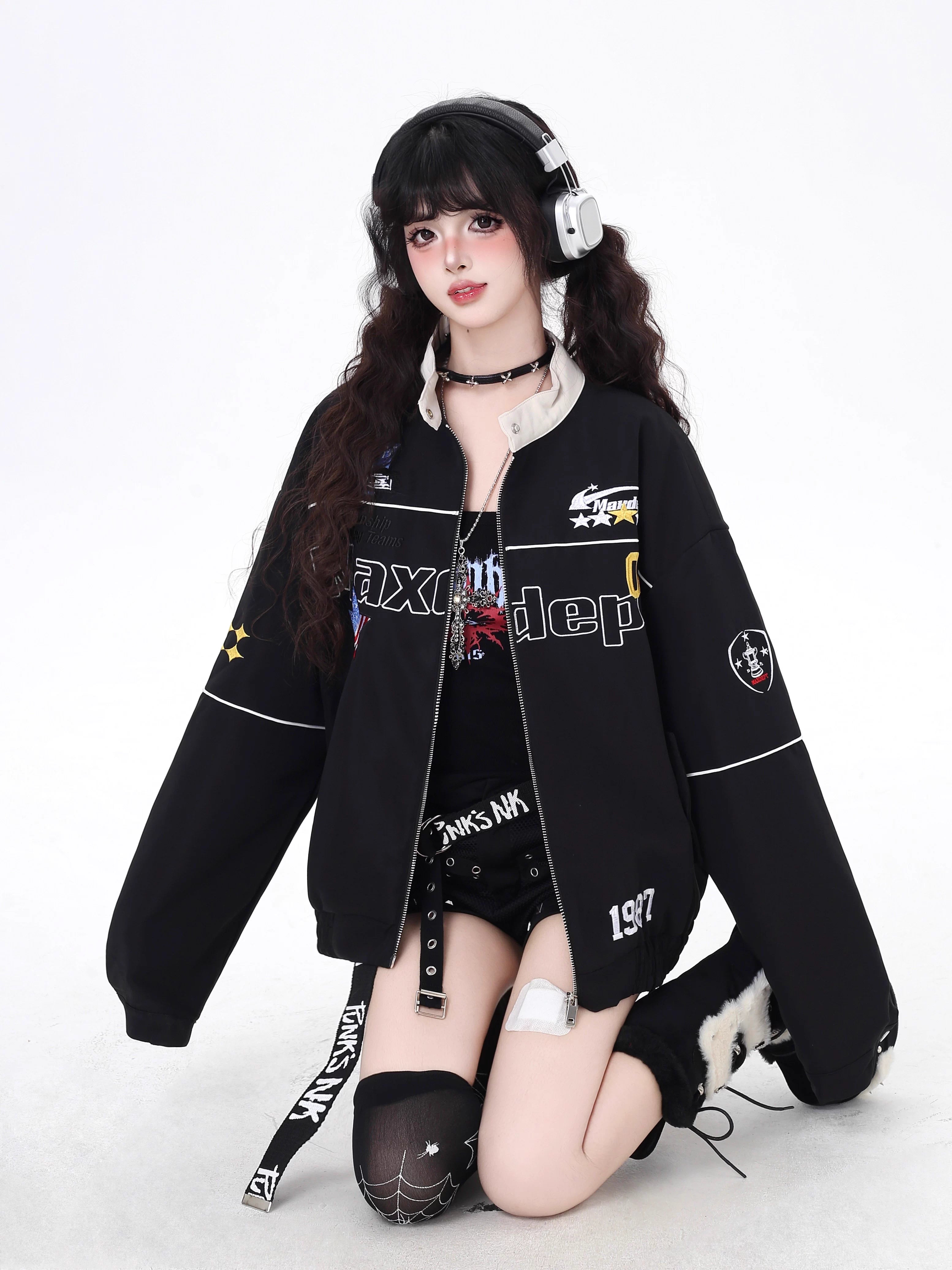 Design Concept:

Design Concept:
This Lolita coat blends retro American motorcycle style with a sweet casual touch, perfect for autumn and winter. Available in black, red, and apricot, the jacket is designed with a classic baseball silhouette that feels both vintage and versatile. The loose fit allows for comfortable layering, while the contrasting details and structured design highlight a bold, youthful streetwear aesthetic. Whether worn for daily outings or seasonal gatherings, this coat offers warmth and