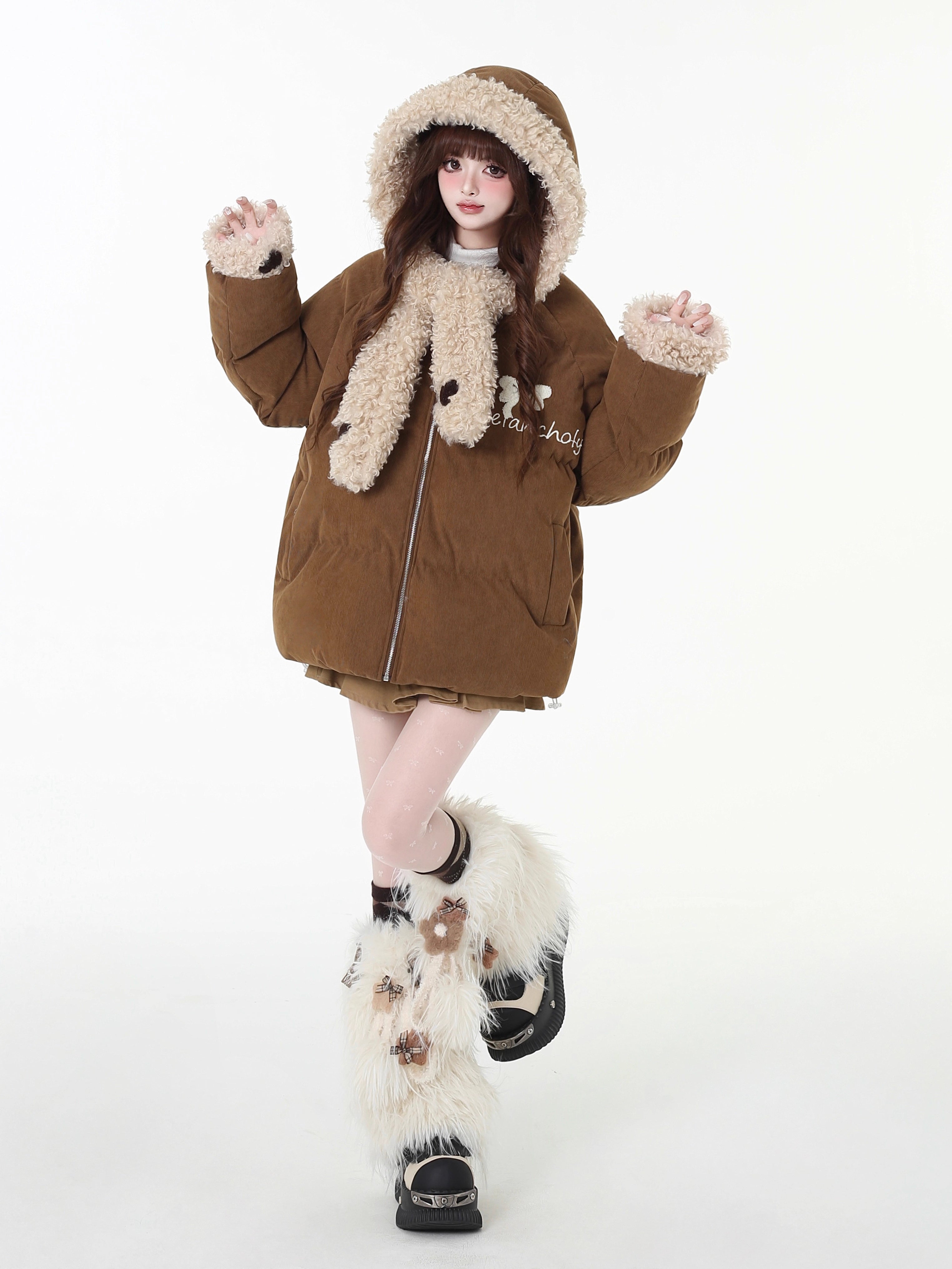 Design Concept:
This Lolita Coats fleece-lined hoodie combines playful charm with cozy warmth, crafted in black and pink with a soft, plush interior perfect for cooler days. The design features cute bunny ear accents and a relaxed loose fit, making it ideal for casual winter streetwear, daily outings, or themed photoshoots. Its sweet and youthful aesthetic pairs effortlessly with skirts, jeans, or layered outfits, offering both comfort and style for Lolita and Y2K fashion enthusiasts.