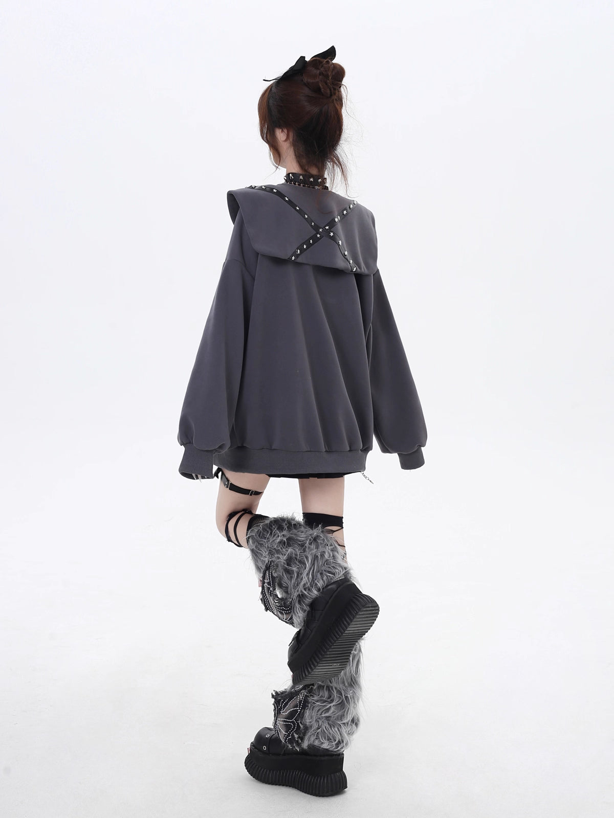 Design Concept:
This Lolita Coats hoodie features a playful Japanese sailor collar design in soft pink and gray tones, perfect for adding a touch of cute subculture style to your spring wardrobe. Crafted for comfort and casual wear, it offers a loose fit that allows for easy layering, while the hood adds practicality and charm. Ideal for daily streetwear or casual outings, this lightweight outerwear combines a unique aesthetic with everyday functionality, making it a versatile piece for any Lolita or casual