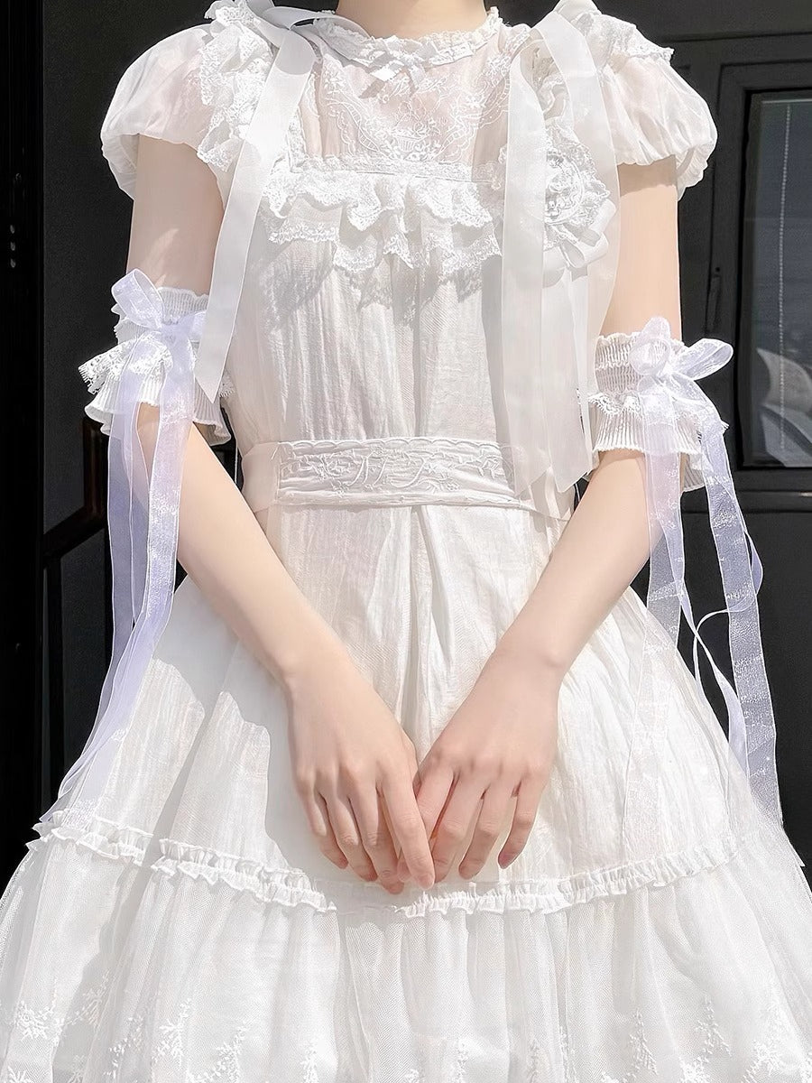 These Lolita hand accessories feature delicate lace with charming bow details, designed in both white and black versions. Perfect for LO-style outfits and cosplay, these arm sleeves add a sweet and elegant touch to your ensemble. Crafted with attention to detail, they are comfortable to wear and versatile for pairing with dresses, blouses, or other Lolita accessories. Each pair enhances the feminine and whimsical aesthetic of your Lolita wardrobe.
