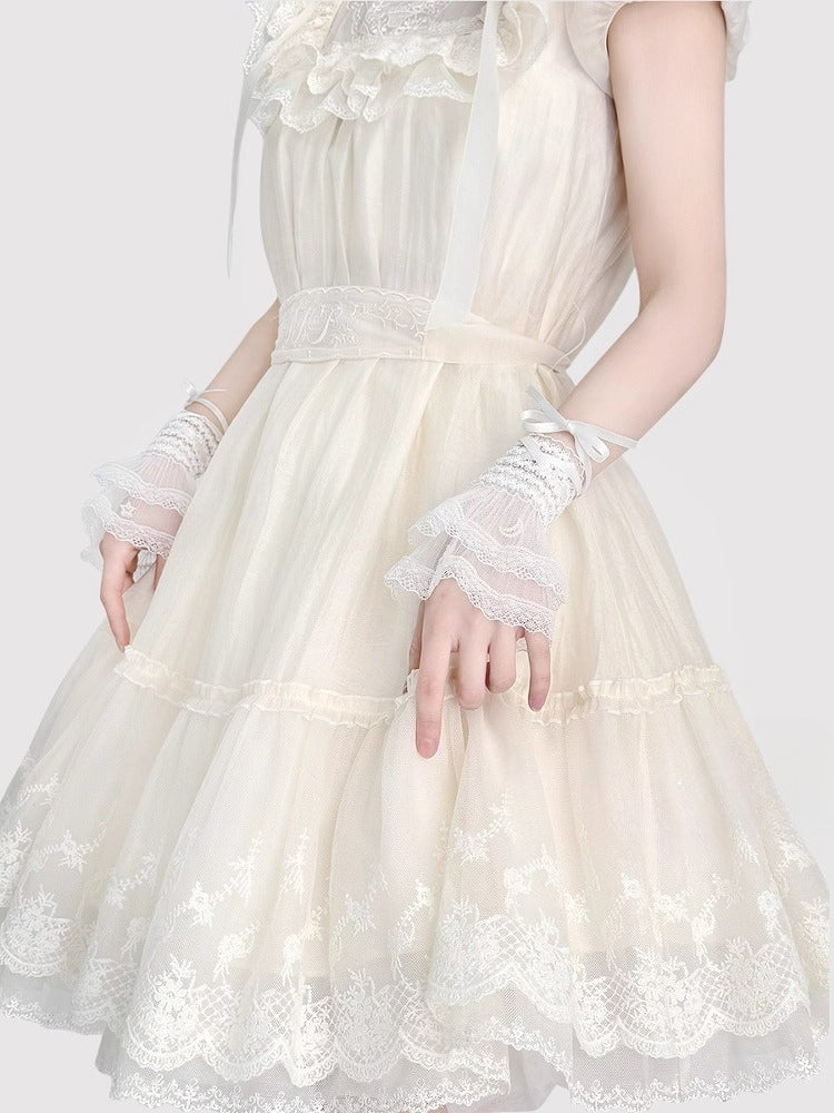 Design Concept:
These Lolita hand accessories feature delicate lace and ribbon details, designed in both white and black versions. The ballet-inspired sleeves add an elegant, graceful touch, perfect for bridal or cosplay outfits. Each sleeve measures approximately 13cm in length, making them a charming and versatile addition to your Lolita wardrobe. Crafted with attention to detail, these sleeves combine sweet aesthetics with cosplay functionality.