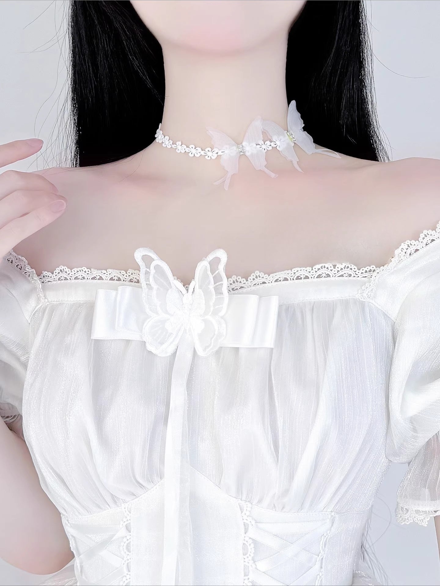 Design Concept：


This Lolita lace choker features a delicate butterfly design, available in both black and white. The short collar style adds a subtle yet elegant touch to your neckline, perfect for a pure and sexy Lolita aesthetic. Crafted with soft, comfortable lace, it is ideal for accessorizing dresses, blouses, or cosplay outfits, enhancing your feminine and whimsical style.