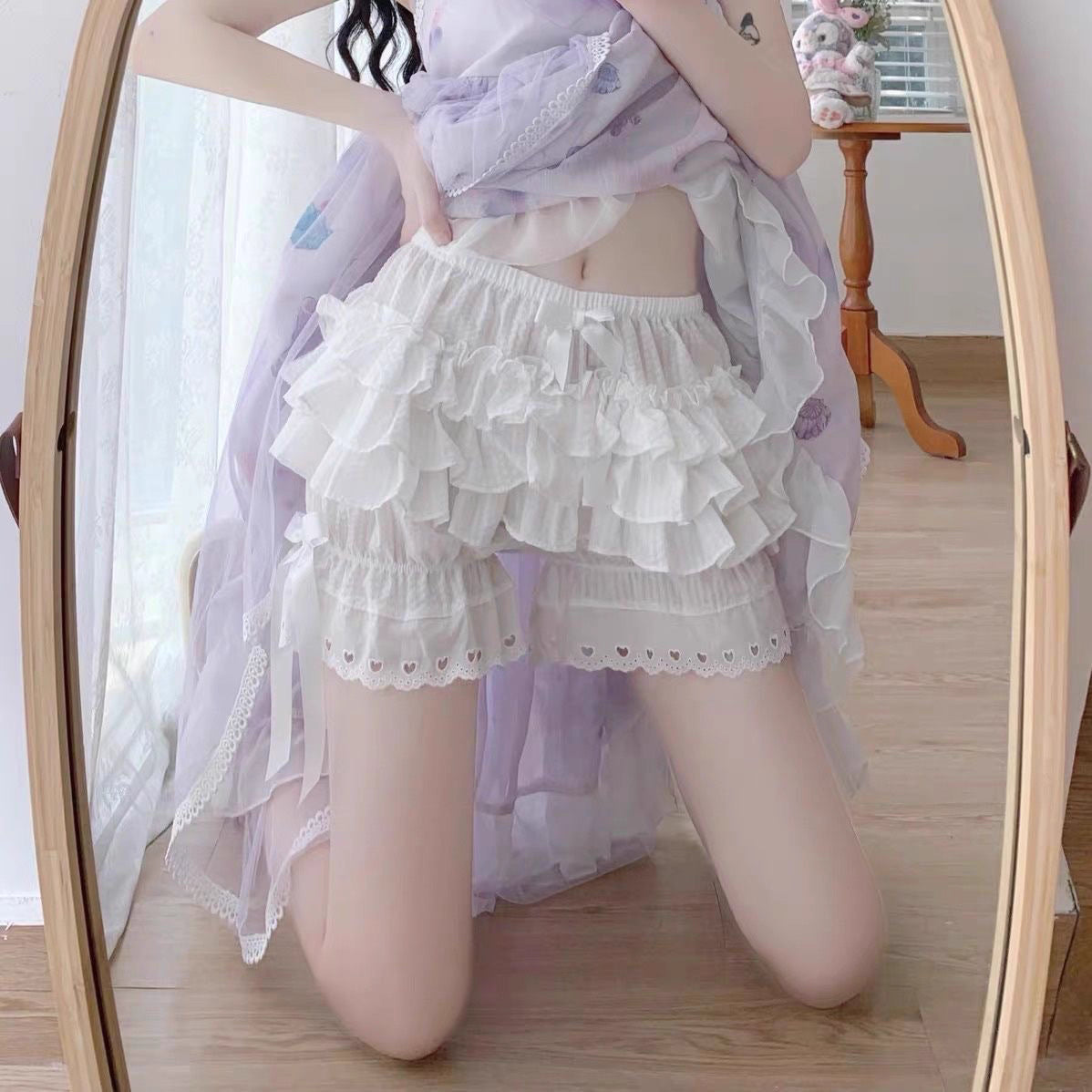 Design Concept:
These Lolita shorts are designed as anti-exposure bloomers, crafted in a soft multi-color fabric inspired by cake skirt layers. Featuring delicate lace trim and a comfortable elastic waistband, they provide both style and modesty under your Lolita skirts. Perfect for daily wear, Lolita gatherings, or adding extra flair and security to your outfit.