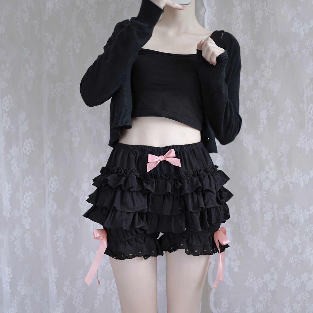 Design Concept:
These Lolita shorts in white and black feature a charming pumpkin silhouette with layered puffy design, bringing a playful touch to your daily outfits. The addition of delicate bow accents enhances the sweet Lolita aesthetic, making them both cute and stylish.&nbsp;Crafted from lightweight and breathable fabric, they are designed to provide comfort and security while doubling as undershorts for skirts or dresses. The multi-layered puffy structure not only ensures volume and shape but also ad