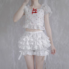 Design Concept:
These Lolita shorts in white and black feature a charming pumpkin silhouette with layered puffy design, bringing a playful touch to your daily outfits. The addition of delicate bow accents enhances the sweet Lolita aesthetic, making them both cute and stylish.&nbsp;Crafted from lightweight and breathable fabric, they are designed to provide comfort and security while doubling as undershorts for skirts or dresses. The multi-layered puffy structure not only ensures volume and shape but also ad
