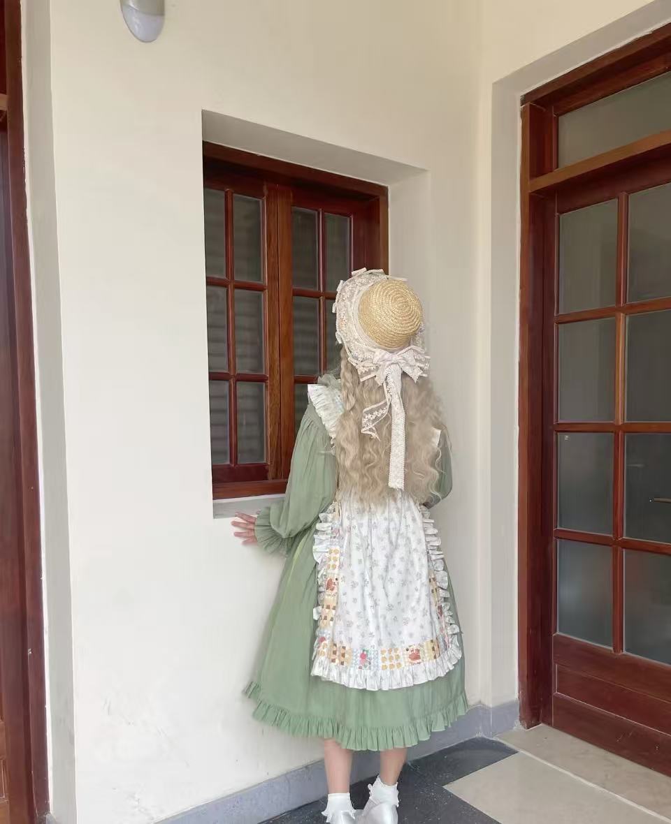This Classic Lolita green vintage forest style long OP dress embodies a timeless and elegant aesthetic, blending rustic charm with refined Lolita fashion. The soft green tone evokes a serene and natural atmosphere, perfect for creating a graceful look. Product Details: The product includes one long dress, designed to offer a classic and enchanting Lolita outfit suitable for various occasions.