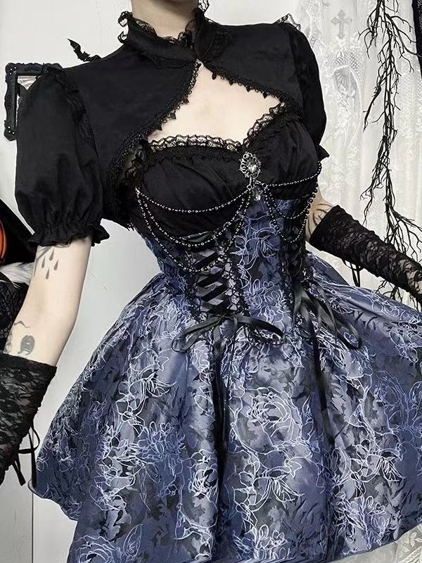 Design Concept:

This Gothic Lolita Halloween vintage dress embodies a mysterious dark aesthetic with a touch of retro elegance. Designed with a slim waistline, it creates a flattering silhouette while maintaining the unique charm of Gothic subculture style.&nbsp;The product includes one single dress, featuring a refined cut that enhances the figure. Perfect for Halloween parties, themed events, or daily Gothic Lolita fashion, this piece combines sophistication with a dramatic dark allure.