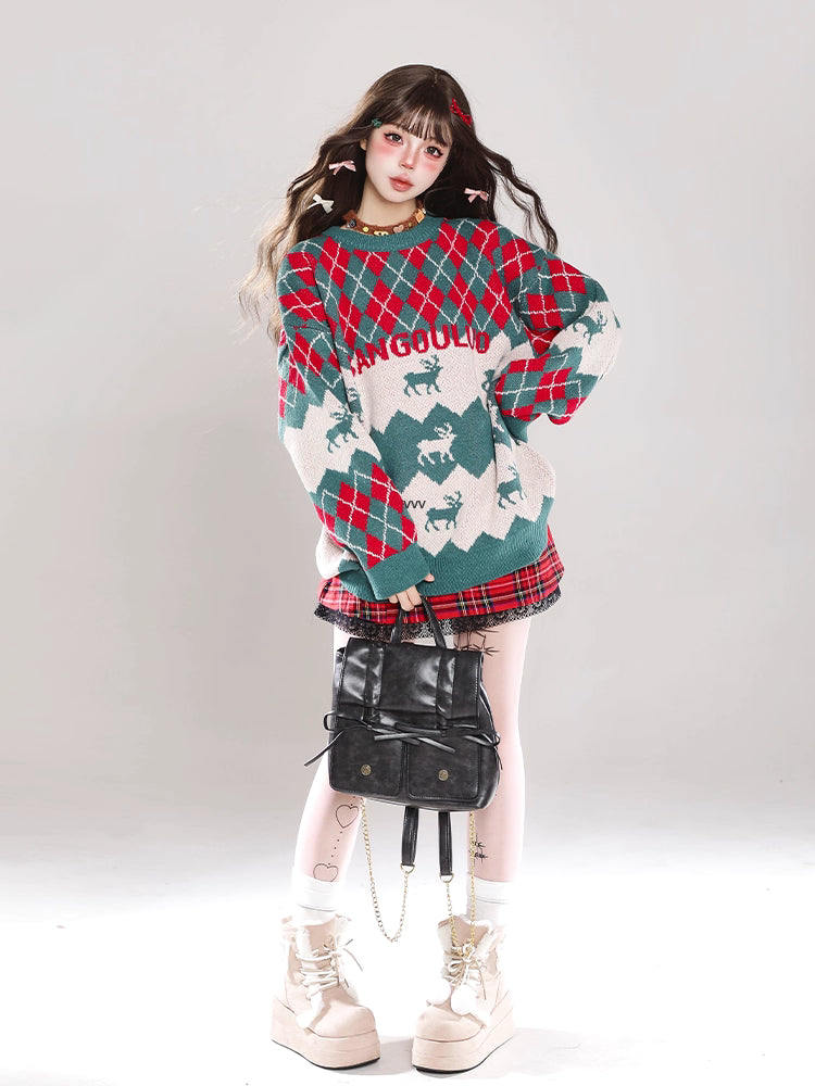 Description:
Celebrate the festive season in cozy elegance with our Red and Green Lolita Knit Oversize Sweater. Blending Christmas-inspired charm with casual academy style, this soft pullover is designed for both warmth and style. The oversized silhouette creates a relaxed fit that pairs effortlessly with skirts or trousers, while the knit texture brings a touch of classic winter comfort. Perfect for holiday gatherings, casual outings, or simply staying cozy at home, this sweater adds a cheerful yet refined