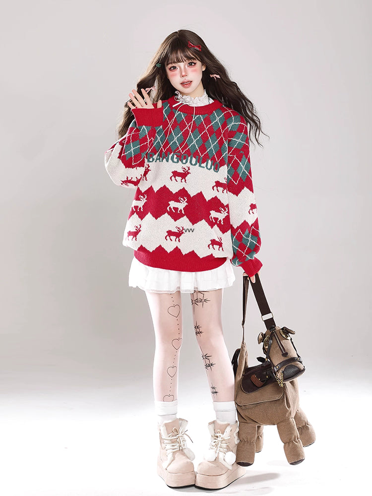 Description:
Celebrate the festive season in cozy elegance with our Red and Green Lolita Knit Oversize Sweater. Blending Christmas-inspired charm with casual academy style, this soft pullover is designed for both warmth and style. The oversized silhouette creates a relaxed fit that pairs effortlessly with skirts or trousers, while the knit texture brings a touch of classic winter comfort. Perfect for holiday gatherings, casual outings, or simply staying cozy at home, this sweater adds a cheerful yet refined