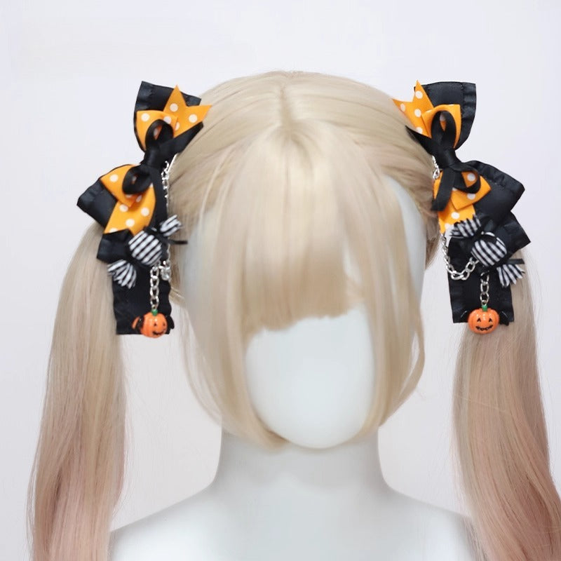 Design Concept:
This black Lolita hair accessory collection draws inspiration from playful Halloween motifs, featuring delicate pumpkin, bat, and bunny ear designs. Each piece blends dark cute and gothic aesthetics, perfect for adding a festive and whimsical touch to your Lolita or cosplay outfits. Ideal for themed parties, tea gatherings, or seasonal celebrations, these accessories enhance any look with a hint of mischief and charm. This product is a pre-sale item.