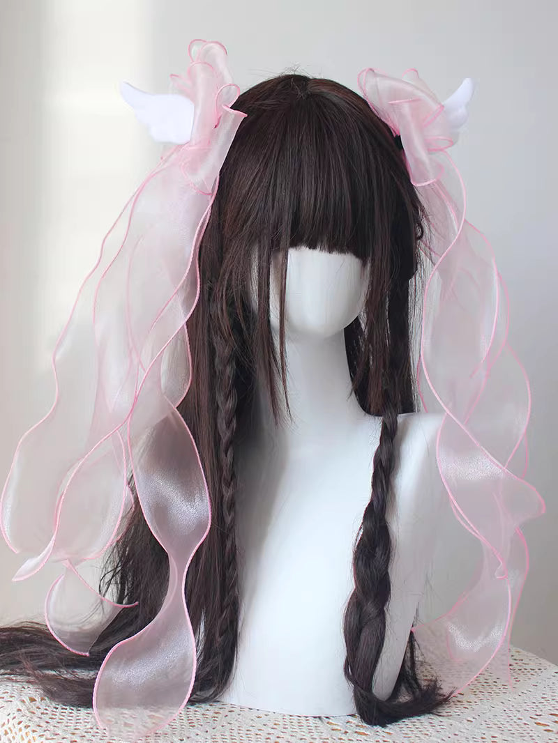 Design Concept
This Gothic Black Angel Wing Hair Clip blends dark elegance with a touch of Y2K Shibuya-style cuteness. Inspired by the mysterious beauty of fallen angels, the design features delicate angel wings crafted to enhance both gothic and kawaii fashion styles. Perfect for Lolita, alternative fashion, or themed parties, this piece adds a bold yet playful statement to any hairstyle.This product is a presale item and is available in seven different colors, allowing for versatile styling and personal e
