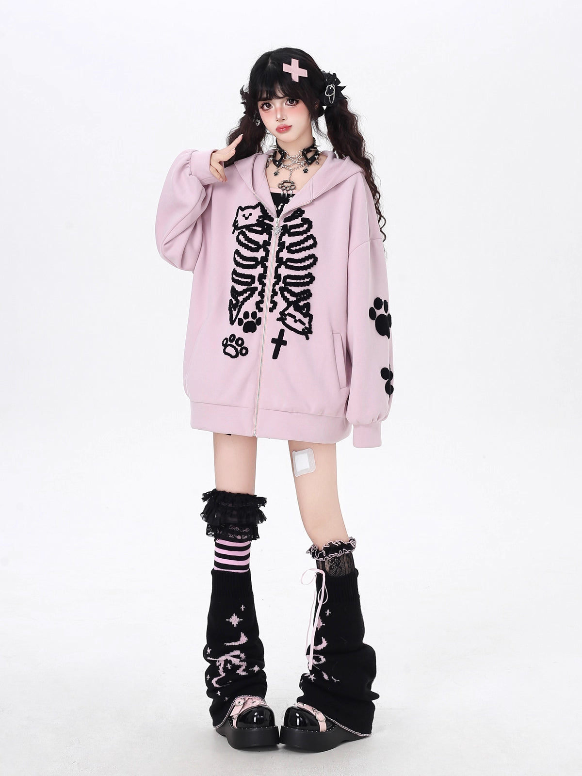 Design Concept:

This Sweet Lolita hoodie combines a soft streetwear aesthetic with refined embroidery detailing, making it both casual and elegant. Available in classic black and delicate pink, the design balances comfort and charm with its oversized silhouette. The intricate embroidery adds a touch of craftsmanship, while the loose fit ensures ease of movement for daily wear. Perfect for autumn outings, this hoodie captures a cozy yet fashionable vibe, making it an essential piece for casual wardrobes wit