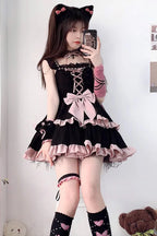 Design Concept:

This Sweet Lolita JSK dress in black and pink features a two-tier frill design with charming ribbon tie-up details. The layered ruffles create a playful and elegant silhouette, perfectly capturing the sweet princess-inspired Lolita aesthetic. Crafted with attention to detail, this dress is ideal for cosplay, special occasions, or adding a whimsical touch to your everyday Lolita wardrobe.