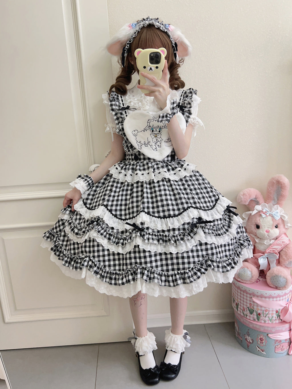 Sweet Lolita Cake Black Ruffled Collar Heart Detail Lolita Dress 