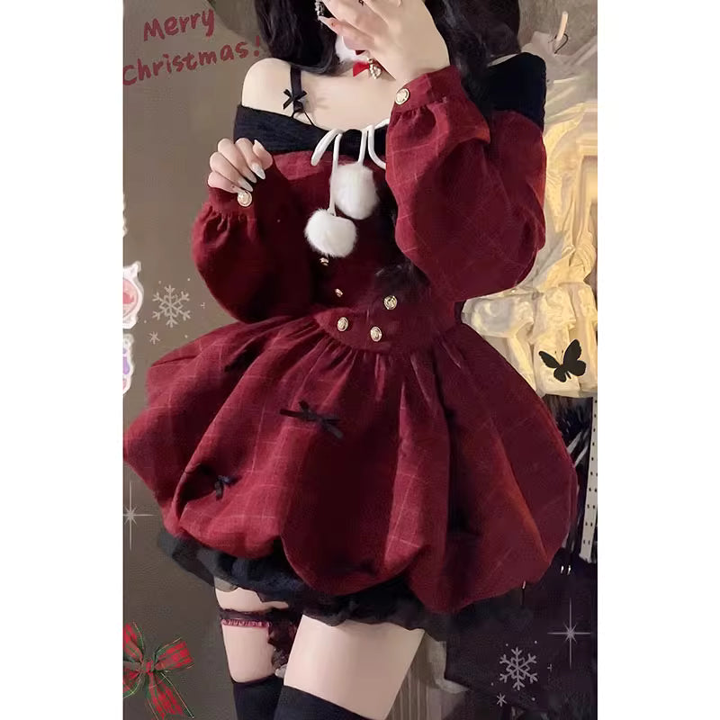 Design Concept:
Celebrate festive occasions in style with this Sweet Lolita off-shoulder dress in a rich red hue. The long sleeves and flared silhouette create a charming and elegant look, while the high-quality fabric ensures comfort and a graceful drape. Perfect for birthday parties, New Year celebrations, or any special event where a cute and refined Lolita aesthetic is desired.